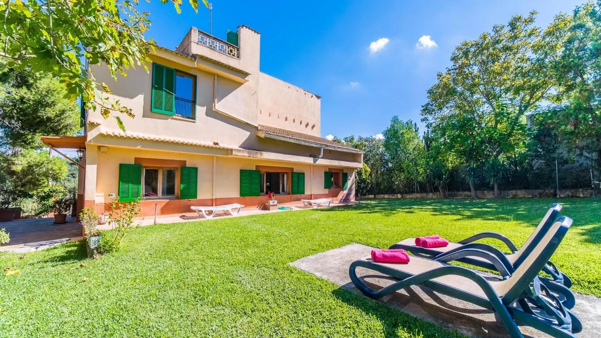 Finca In Mallorca With Private Pool location